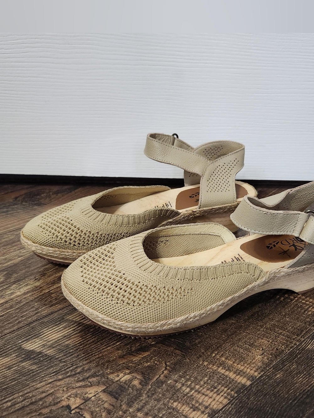 Jax & Bard, Castine, Neutral Knit With Ankle Strap, NWOT, Size 37